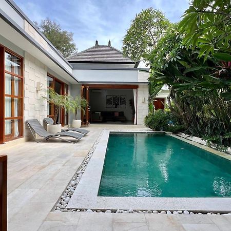 Villa Voyage 5 Seminyak Exterior foto
